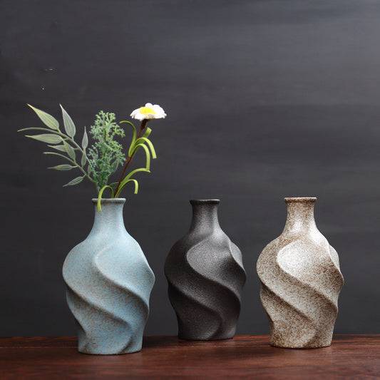 Nordic Ceramic Human Body Art Vase – Modern Sculpture for Dried Flower Arrangements