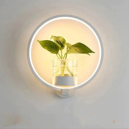 Ravishing indoor/outdoor wall Planter Lamp