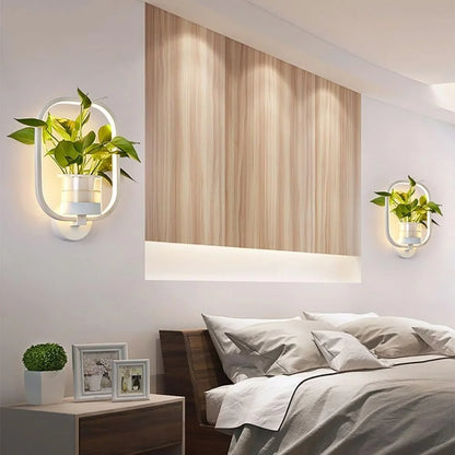 Ravishing indoor/outdoor wall Planter Lamp